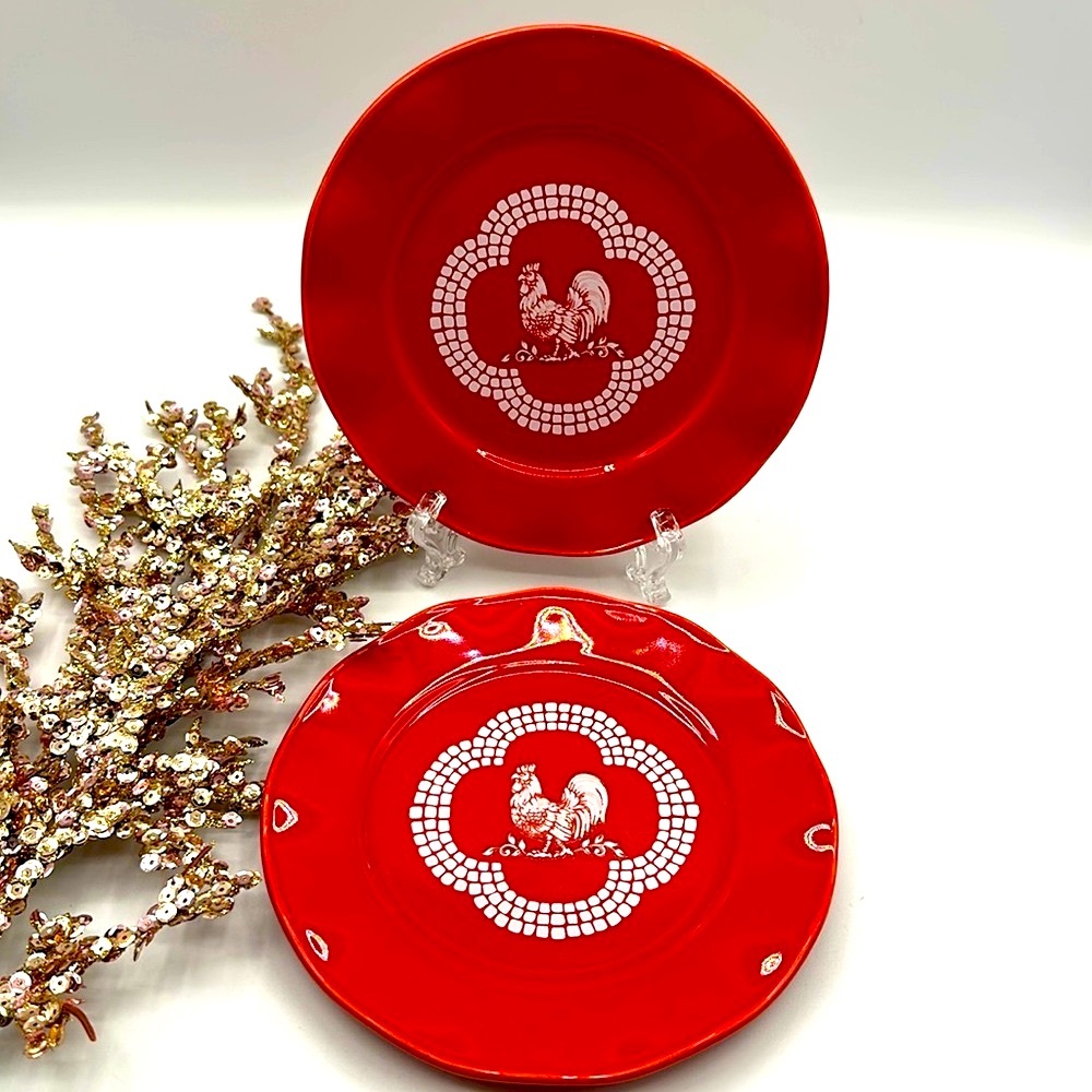 2 Temp-tations Doodle Doo Dessert Plates. Red with White Roosters. 6.5”